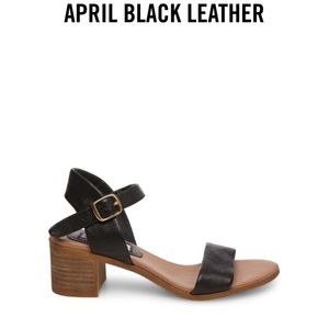 STEVE MADDEN April Black Leather Sandal